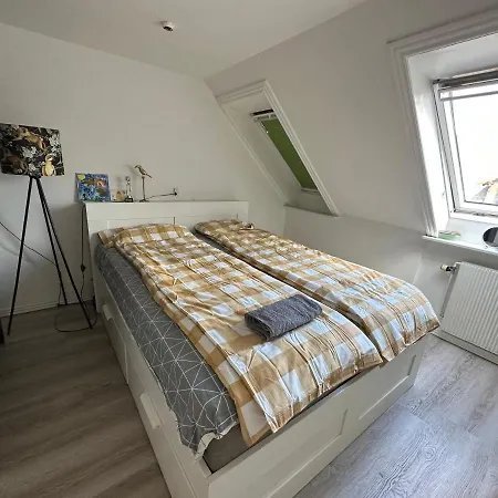 Вилла Newly Renovated Family House In The Center Of For Maximum 8 People Ольборг